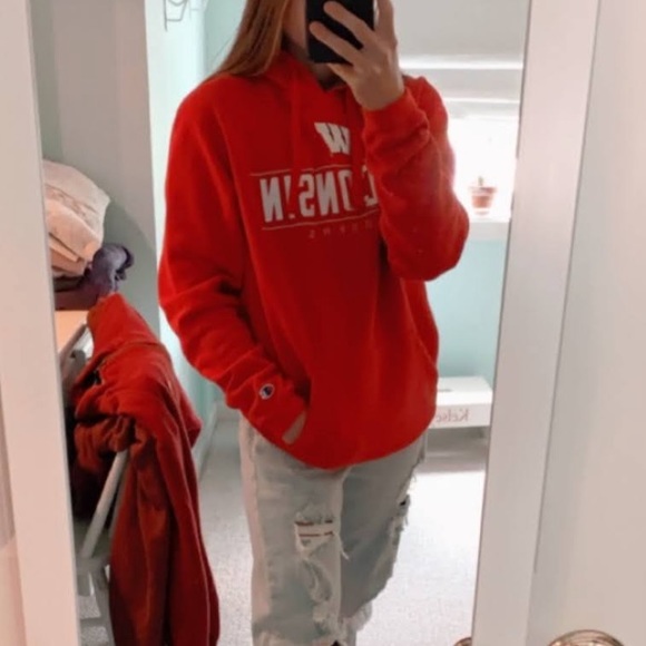 University of Wisconsin Madison Champion Hoodie - Picture 1 of 5